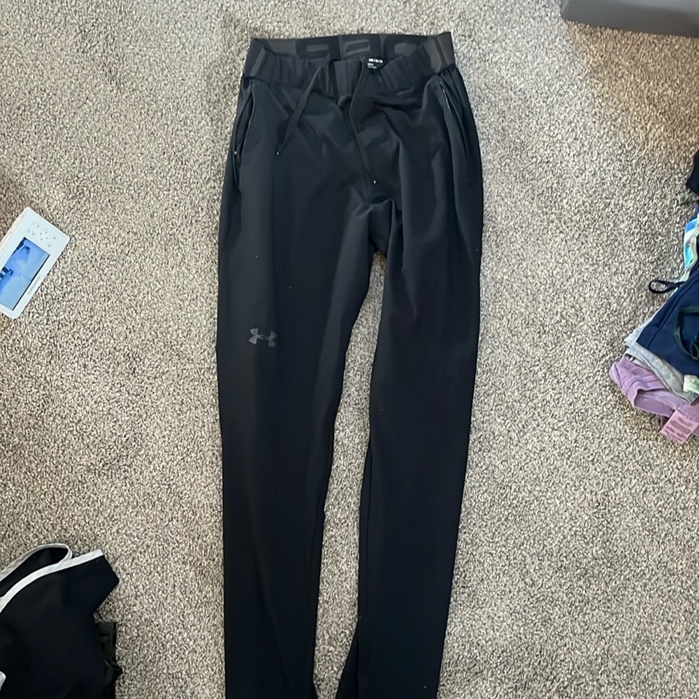 Under Armour mens joggers.